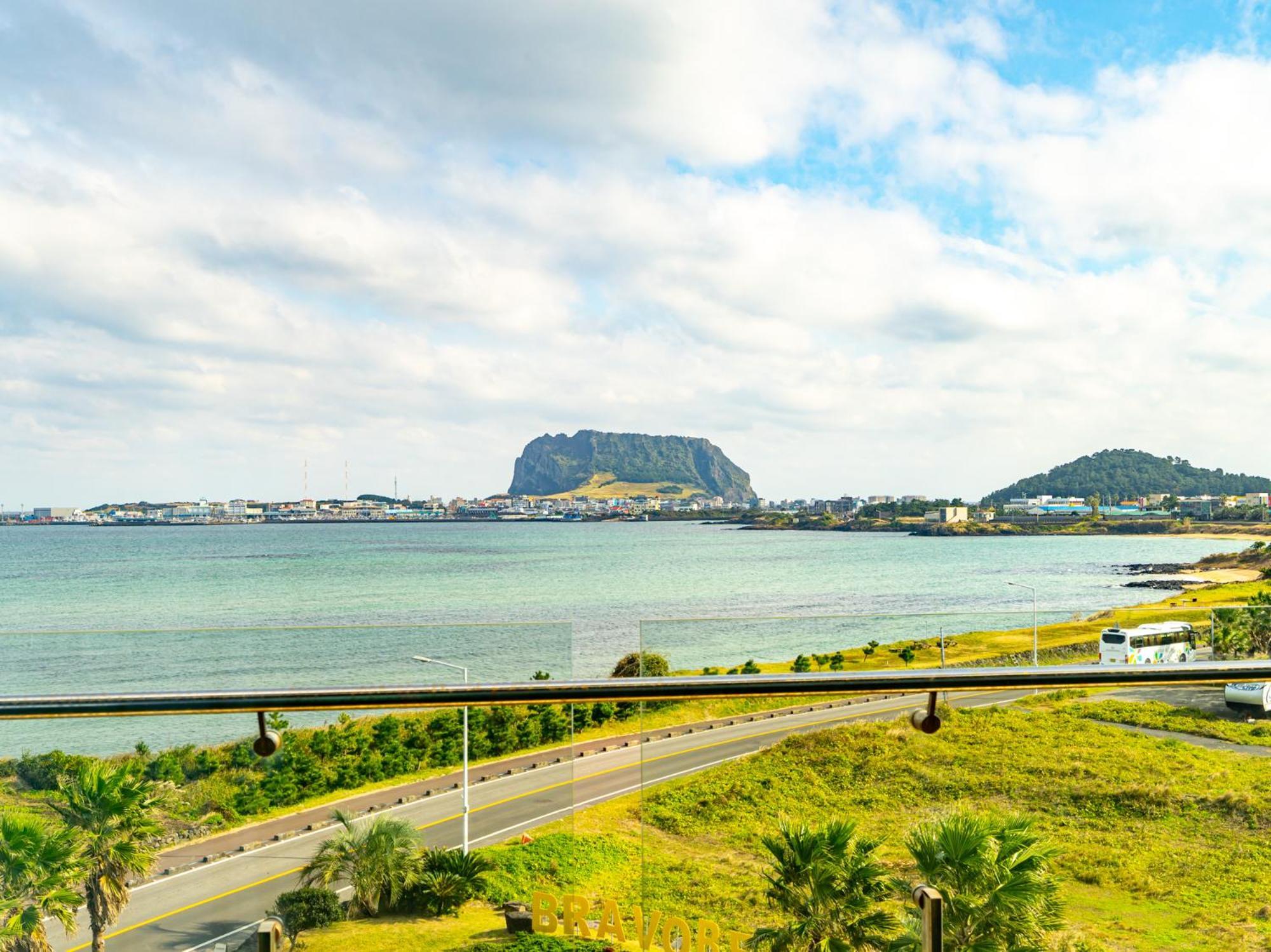 Jeju Attirance Hotel & Poolvilla Seogwipo Exterior foto